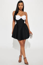 Old Hollywood Bandage Mini Dress - Black/White