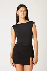 Backless top