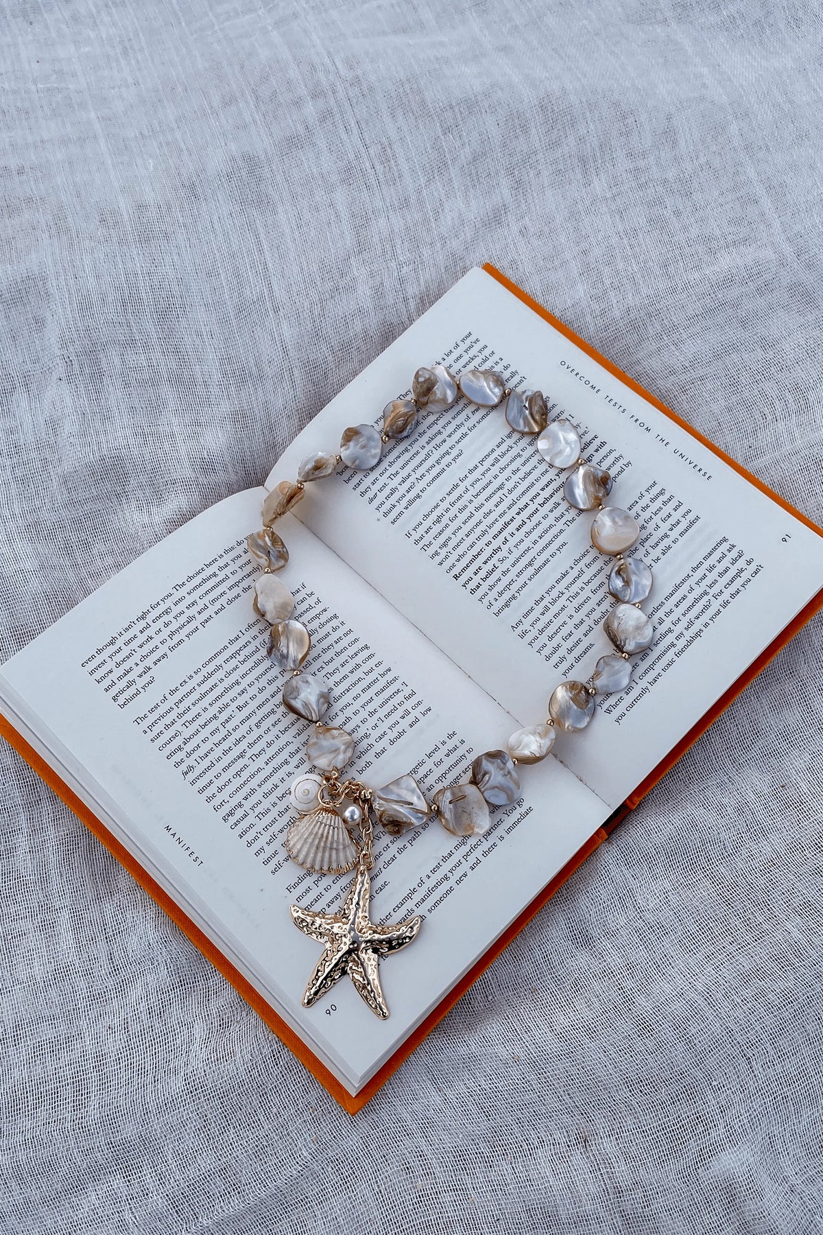 Ona Necklace