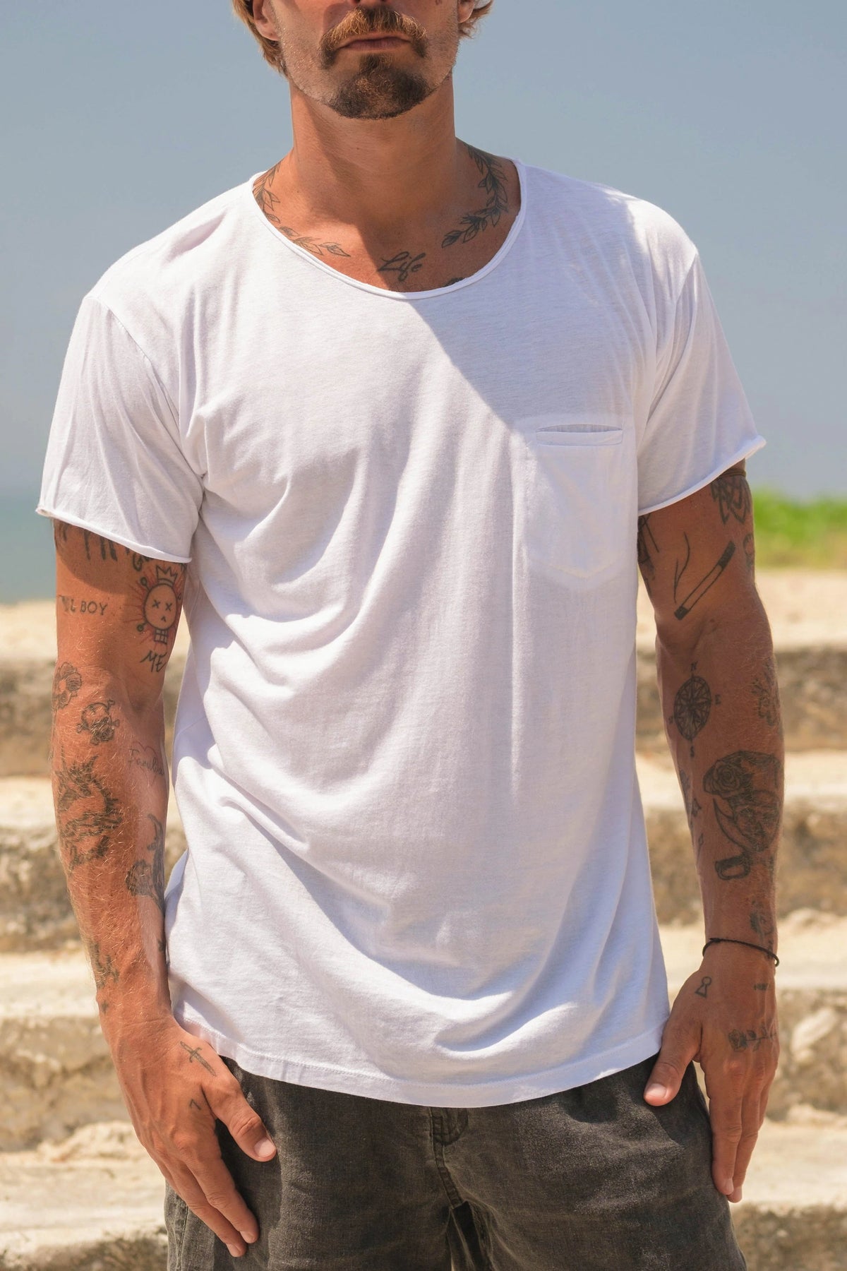 Summer Daze Tee Pocket