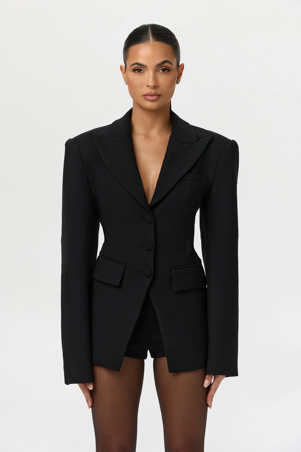 Suiting Hot Pants